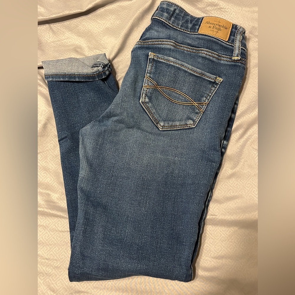 Women’s Abercrombie jeans